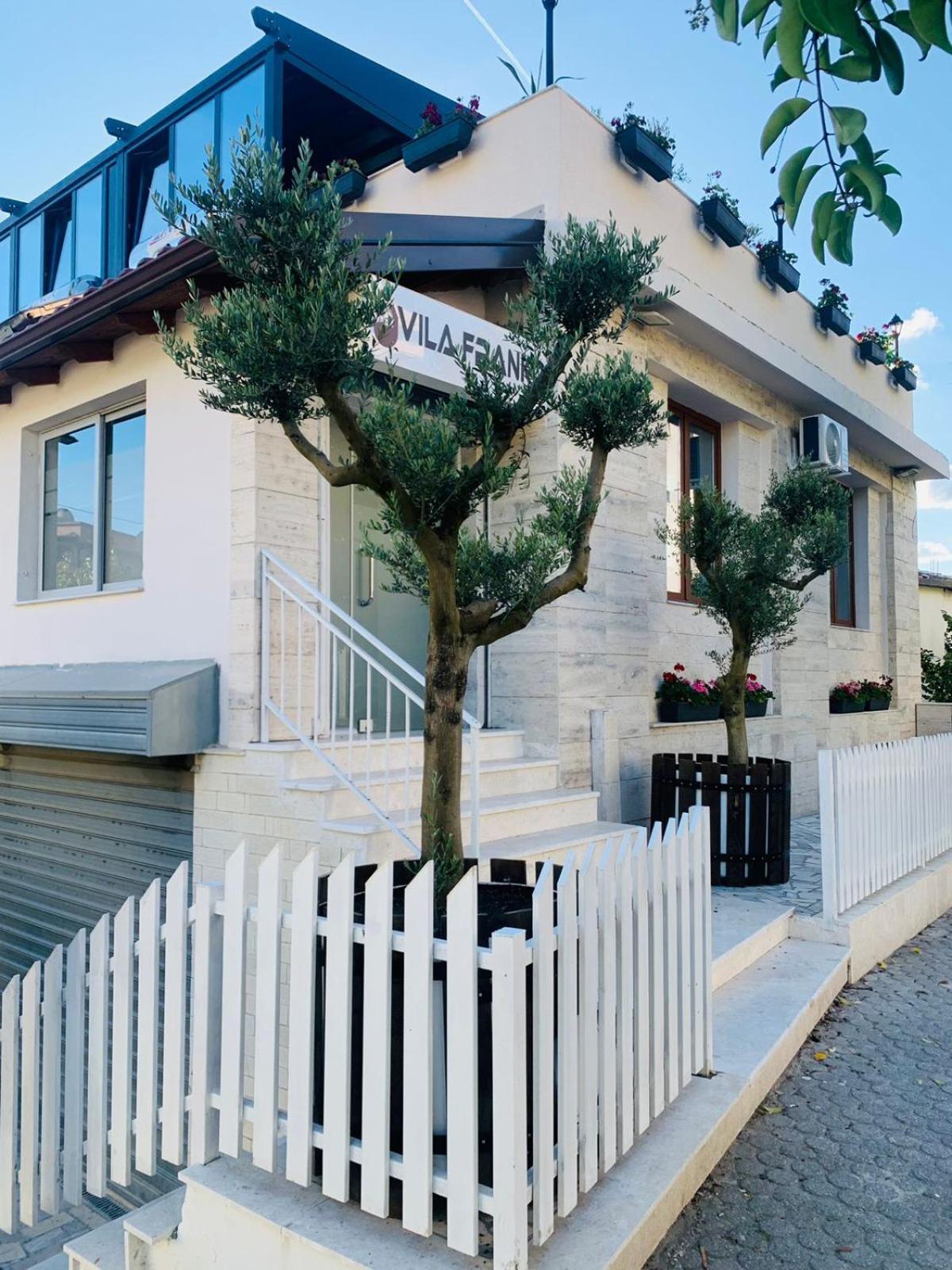 Vila Franko Берат Екстер'єр фото